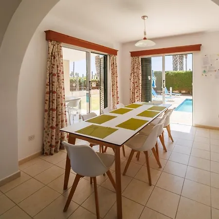 Cleo * Korall-öböl